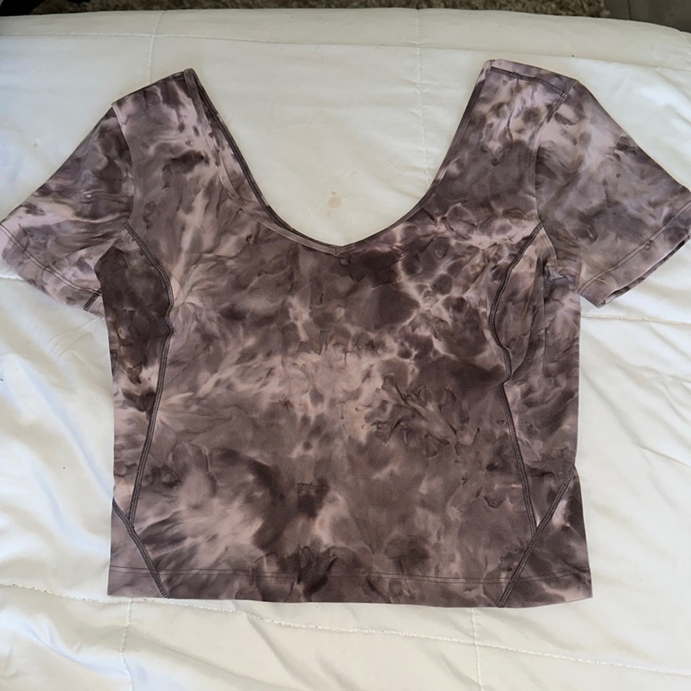 Lululemon top